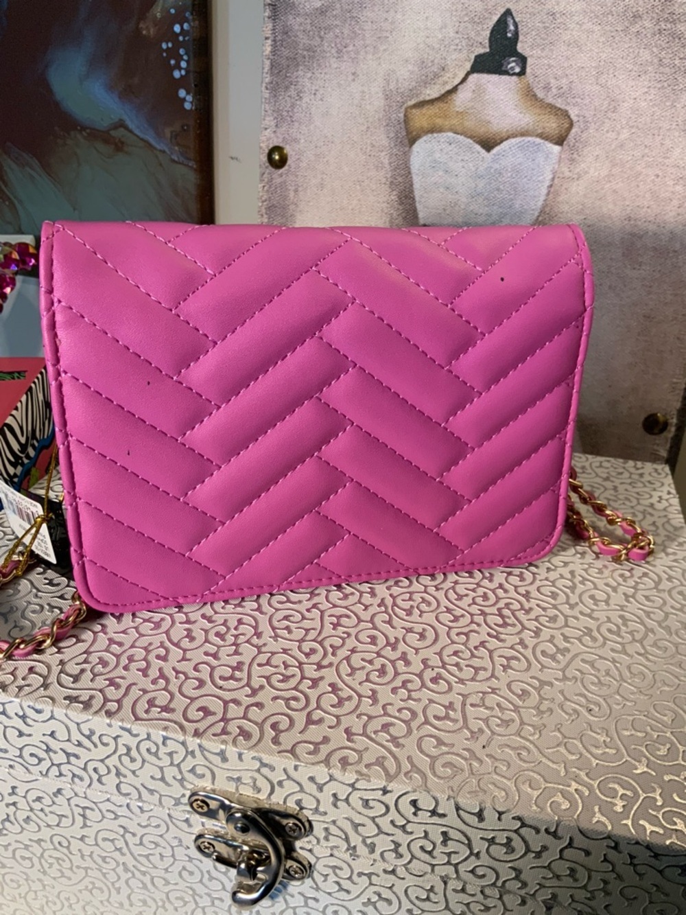 bebe Quilted Pink Crossbody with Gold Removable Chain NWT - Picture 5 of 5